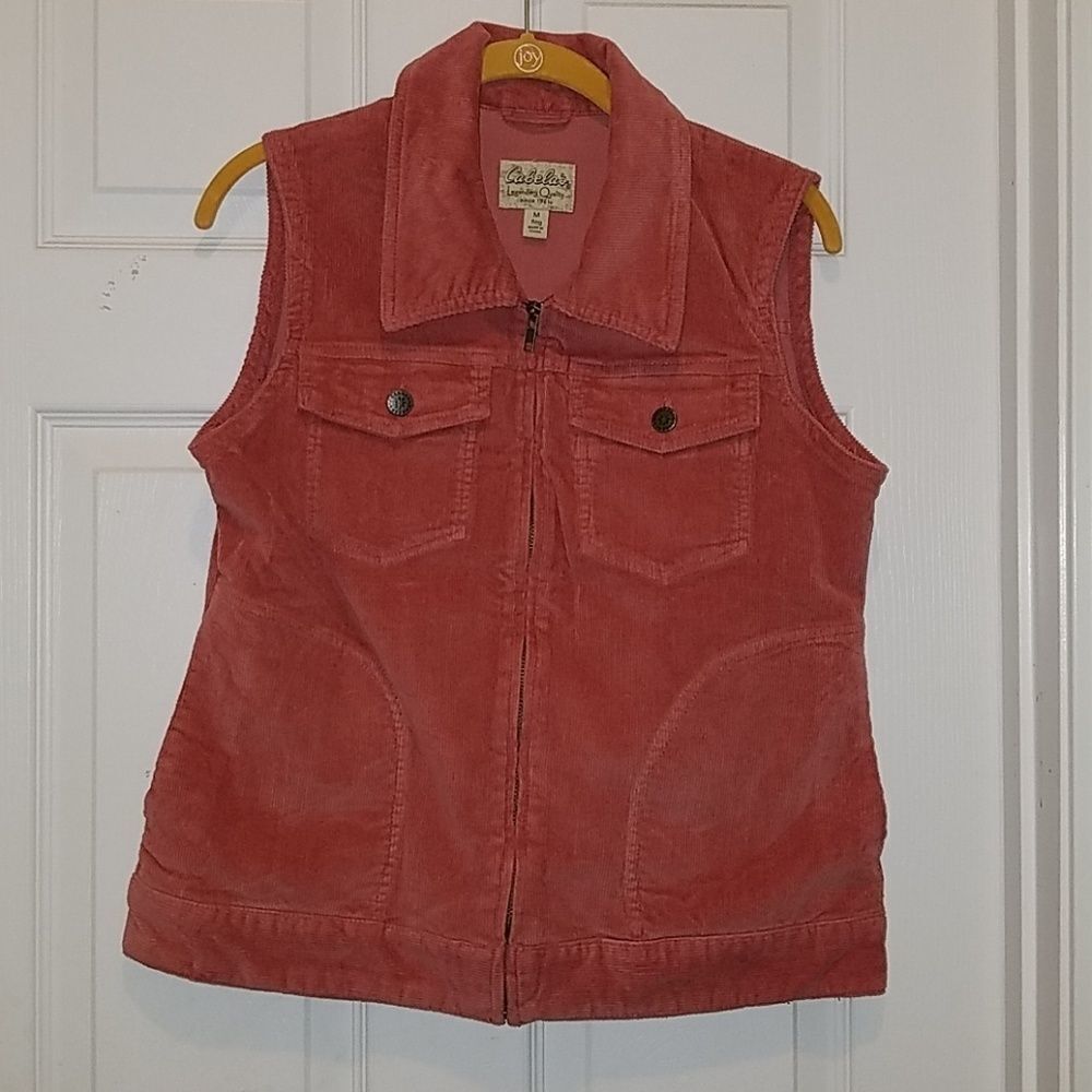 Cabela's corduroy  vest Sz M  excellent condition